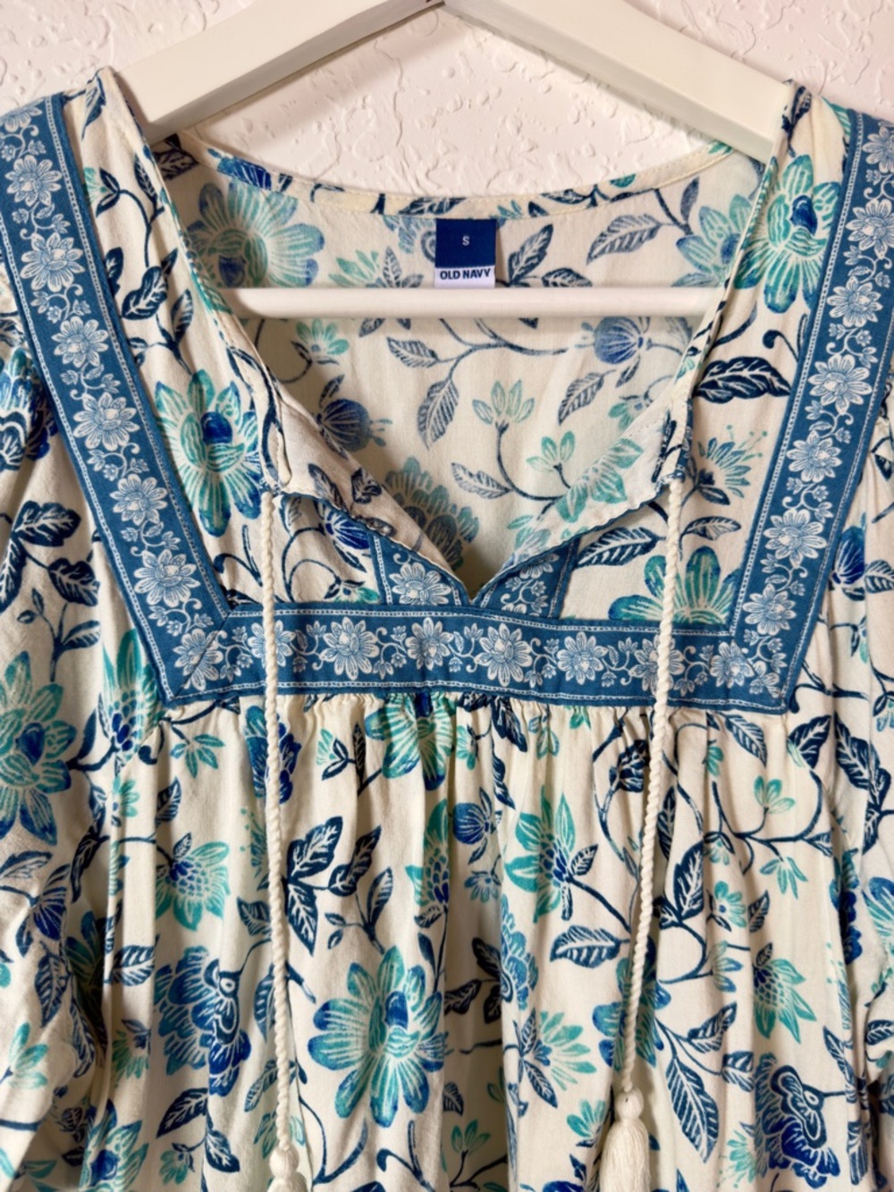 Boho Chic Old Navy Floral Mini - Picture 7 of 7